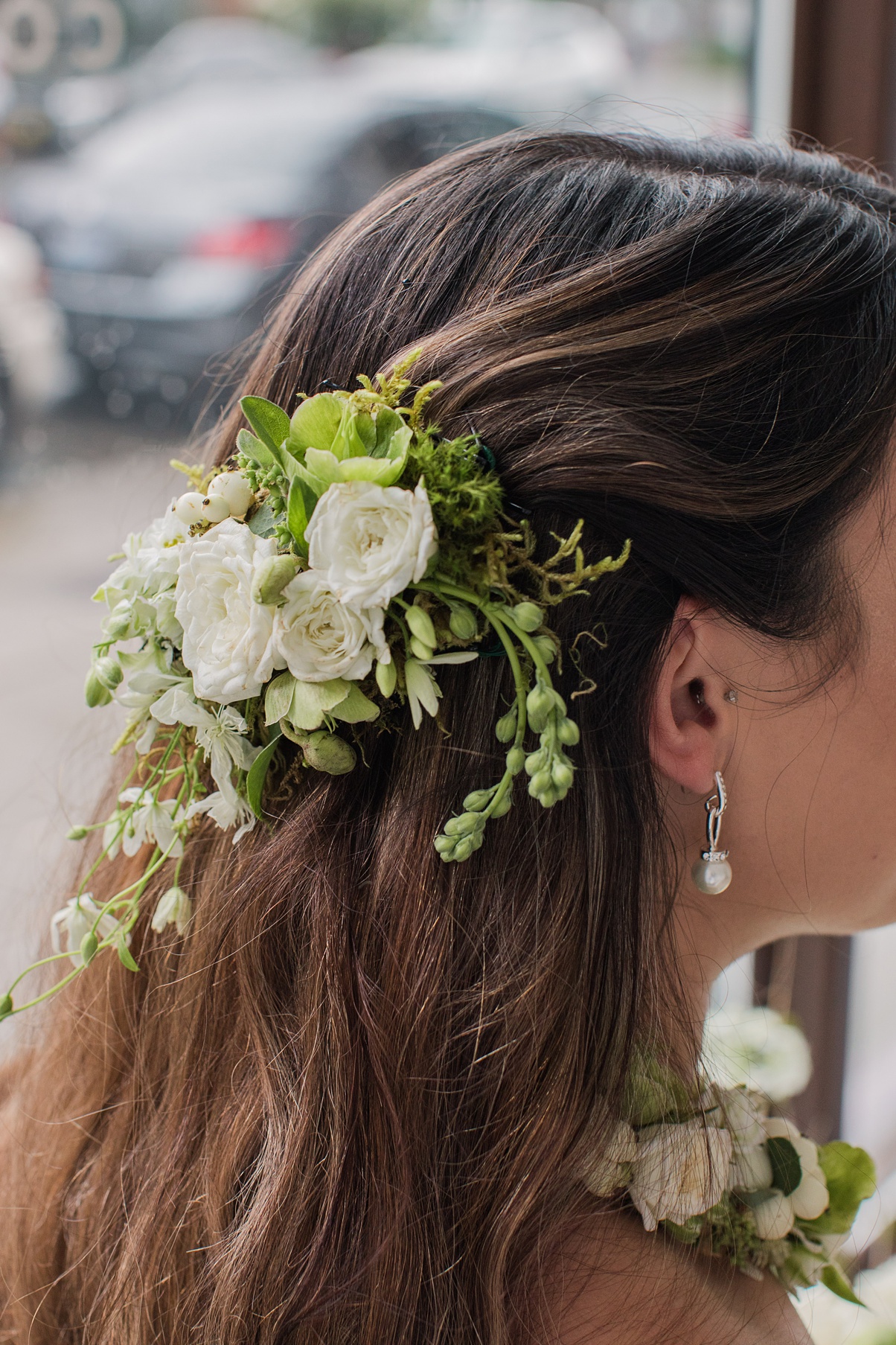 Modern-White-Wedding-Floral-Hairpiece-Hair-Flowers A white flower hairpiece for bride's hair flowers