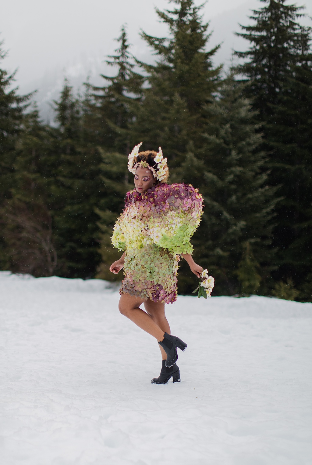 Seattle-Wedding-Florist-Bloom-Poet-Couture-Flower-Dress-American-Flowers-Week-2021-Walking-with-Hellebores Hellebore dress in the snow