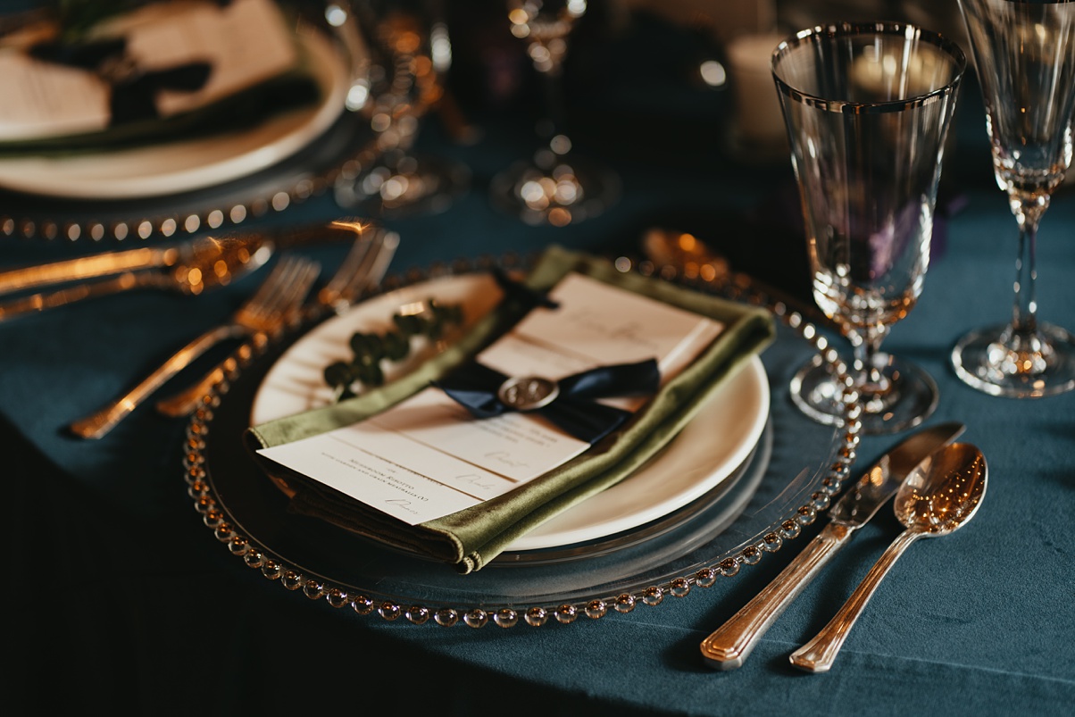 Winter-Destination-Wedding-Mountain-Springs-Lodge-Place-Setting A close-up image of the plating for wedding guest tables