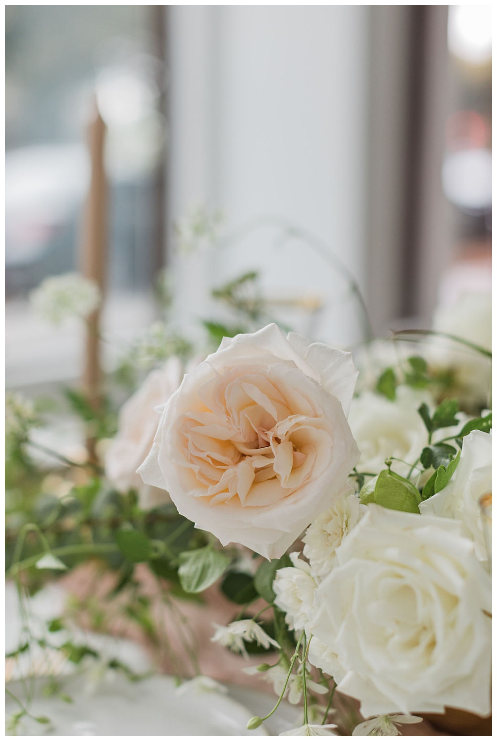 Seattle-Wedding-Florist-Bloom-Poet-Best-May-Wedding-Flowers-Blush-Garden-Roses Blush and white garden roses in a May wedding arrangement